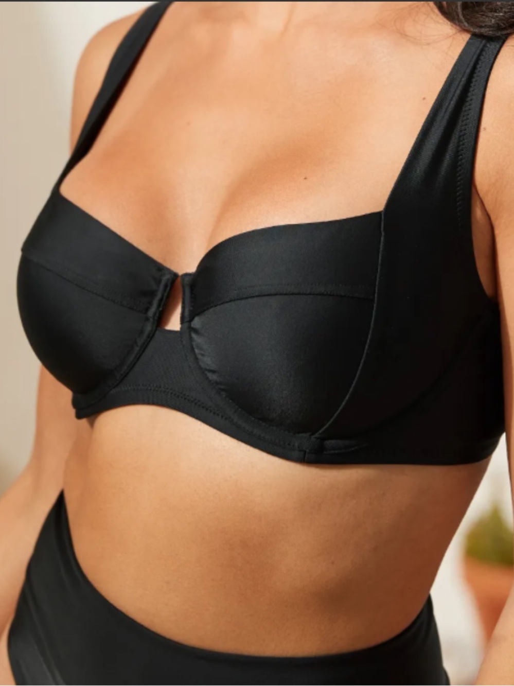 Aerie New Wide Strap Unlined Underwire Bikini Top in True Black Size 32B NWT